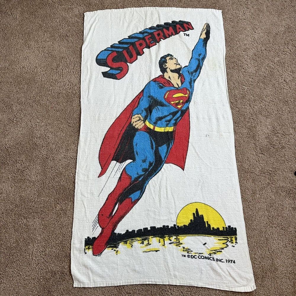 Vintage Superman Flying Over City‎ Beach/Bath Towel 1974 DC Comics Classic